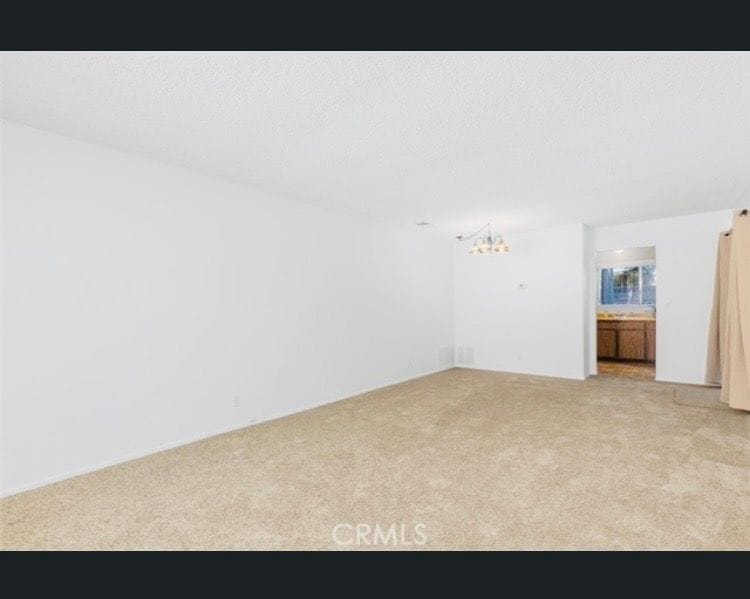 Building Photo - 5464 Evelyn Dr