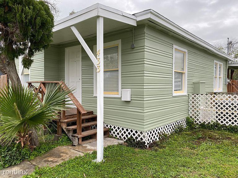 Primary Photo - 2 br, 1 bath House - 433 Robert Dr