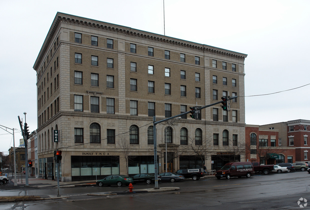 Foto del edificio - Watertown Family YMCA