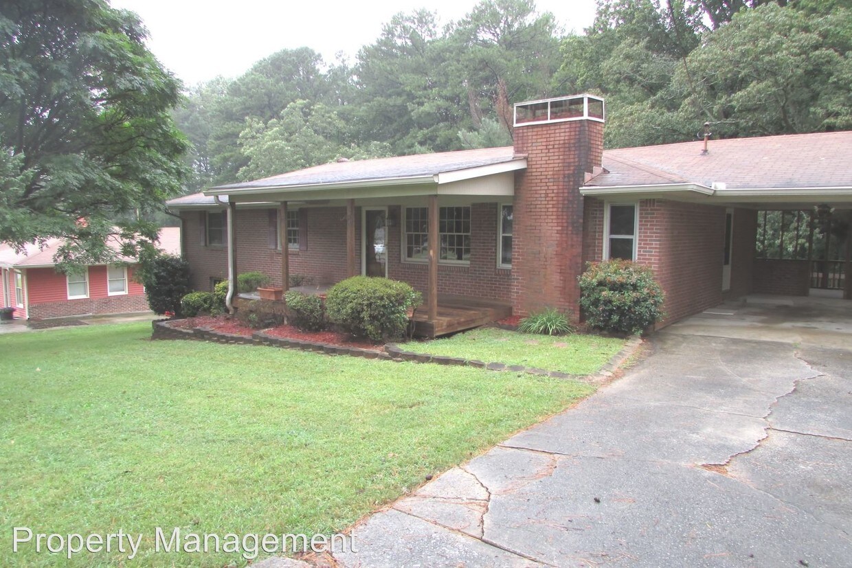 Primary Photo - 2310 Weslan Dr