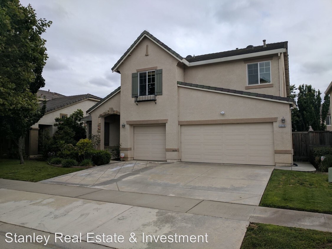 Primary Photo - 5220 McLean Dr