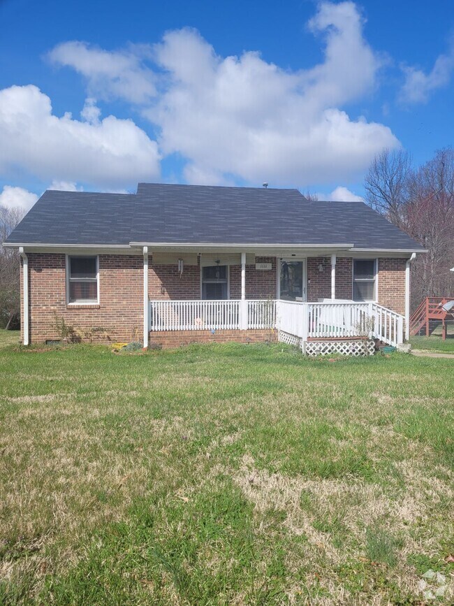 Glendale Hill Apartments under 2,000 Greensboro, NC 1 Rentals