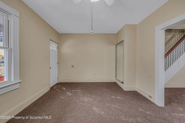 Foto del edificio - 1315-1319 Wyoming Ave