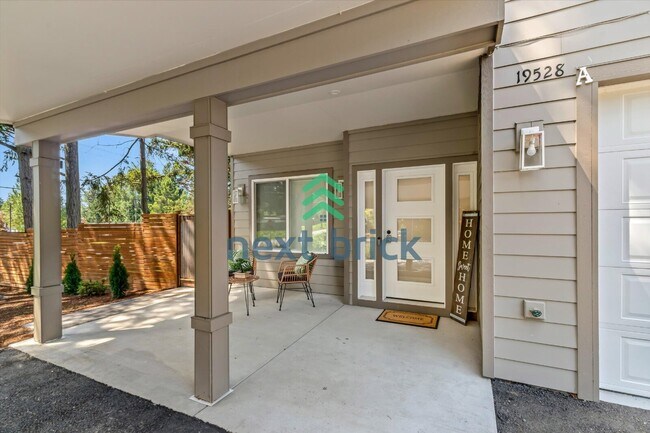 Foto del edificio - Spacious 3-Bed Home with 2.5 Baths in Prime Bothell Location – 2500 Sq Ft of Comfort!
