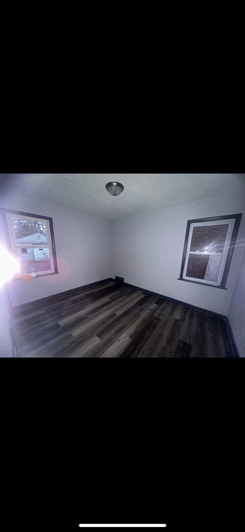 Building Photo - newly updated 2 bedroom home