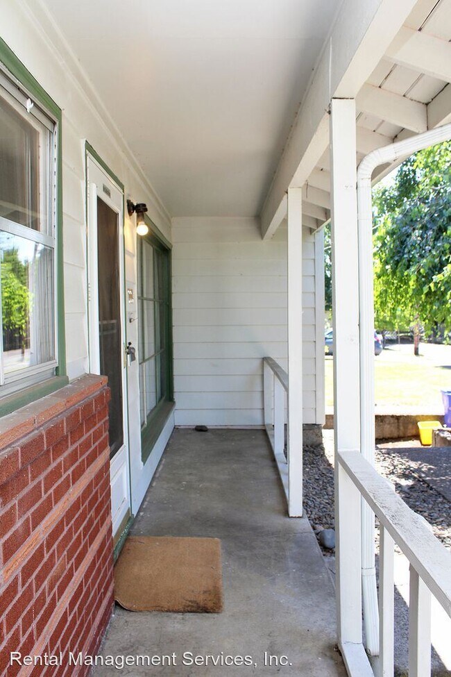 Foto del edificio - 5 br, 2.5 bath House - 224 SE 93rd Ave