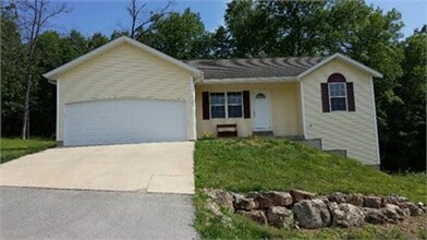 Building Photo - 21123 Hideaway Ln