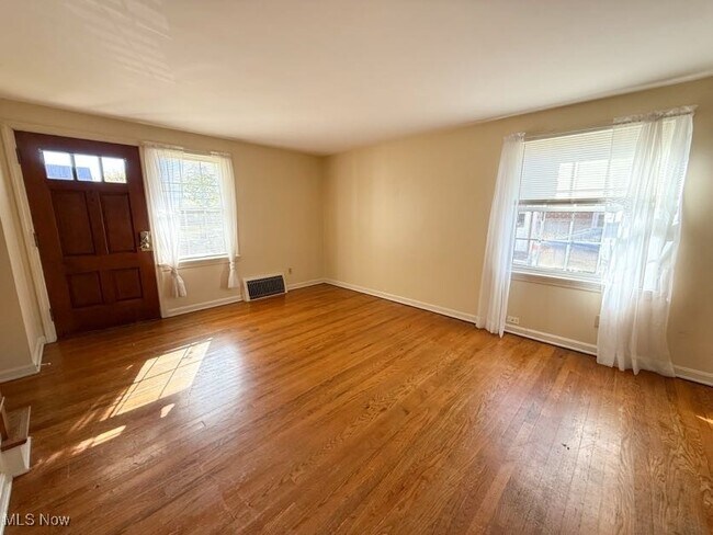 Foto del edificio - 2321 Broad Blvd