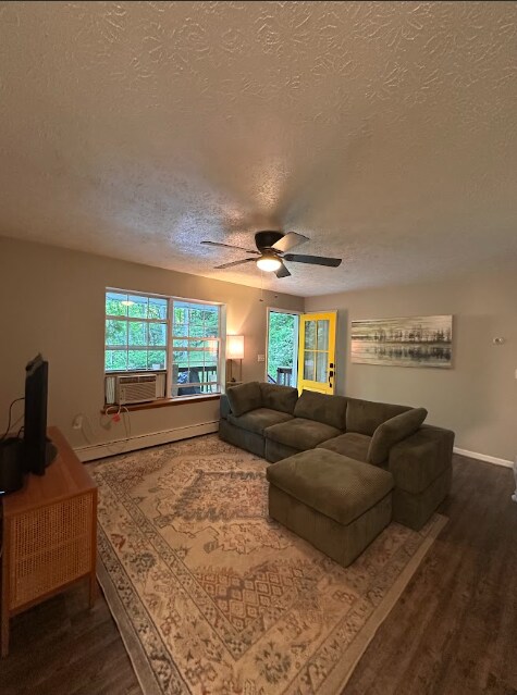Foto del edificio - 189 Poplar Hill Dr