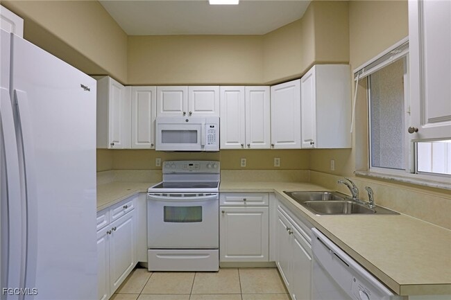 Building Photo - 4160 Castilla Circle