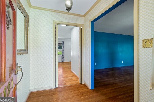 Foto del edificio - 7121 Forest Dr SE