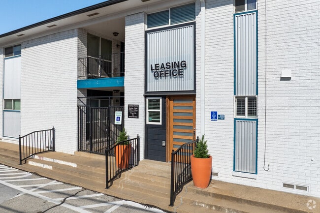 Entrada de la oficina de arrendamiento - Vintage Pads