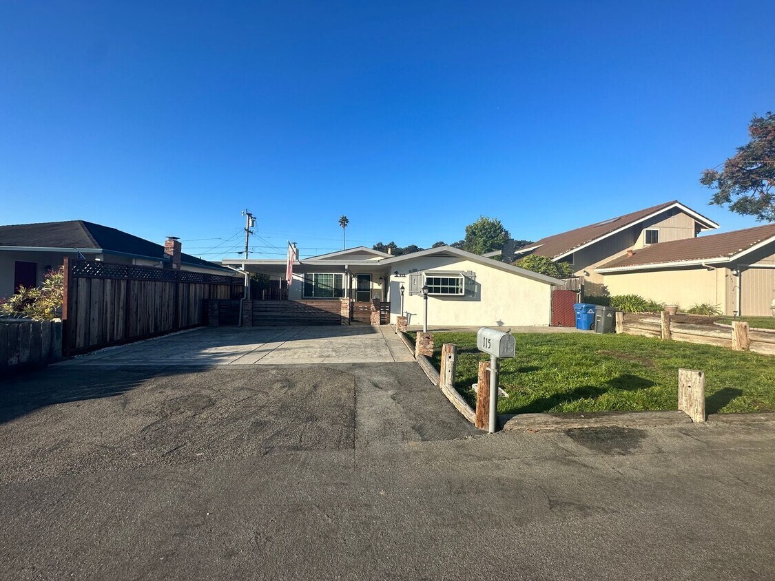115 Estrella Ave, Watsonville, CA 95076 House Rental in Watsonville