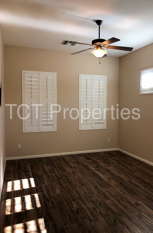 Foto del edificio - Beautiful 2 Bedroom Home In Seville!