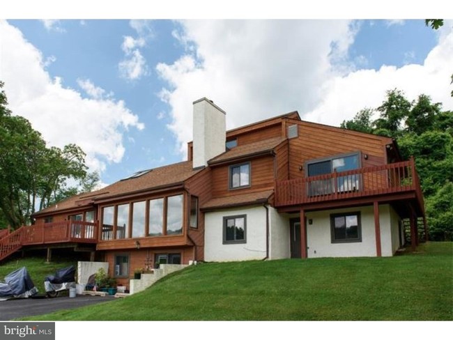 Building Photo - 1181 Telegraph Rd