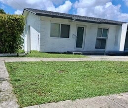 Building Photo - 10550 SW 174th Terrace