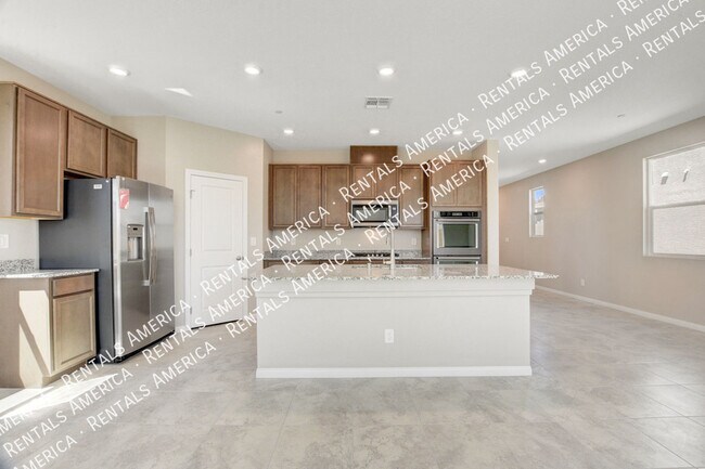 Building Photo - 6820 Calvitero St
