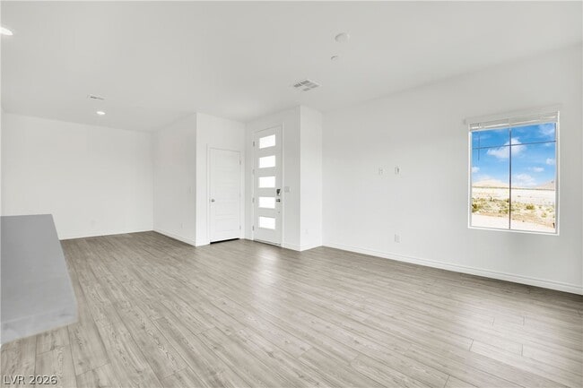 Foto del edificio - 600 N Carriage Hill Dr