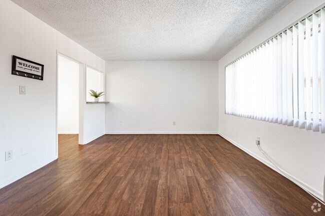 Estudio - 605 pies cuadrados - Dormitorio - Palm Gate Apartments