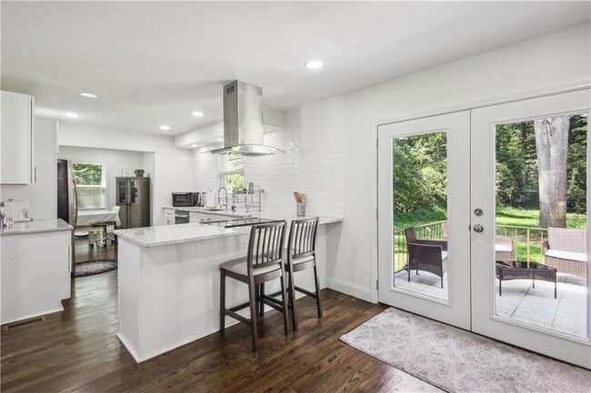 Foto del edificio - 2832 Riderwood Dr