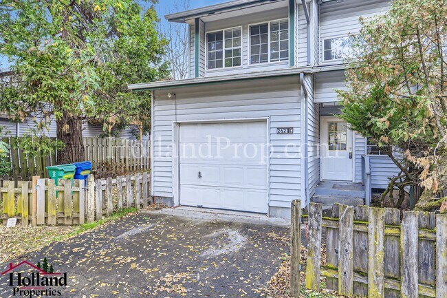 Foto del edificio - Charming 3-Bedroom Home in Portland* Special $150 credit on your first full month's rent * 1 Appl...