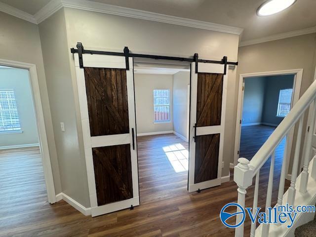 Building Photo - 492 SW Sussex Dr