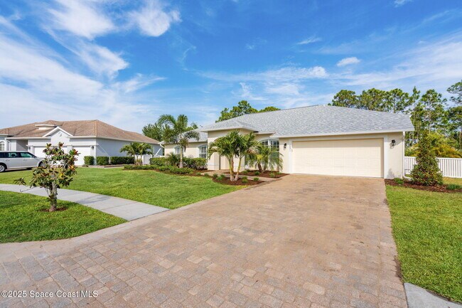 Building Photo - 2051 Thornwood Dr SE