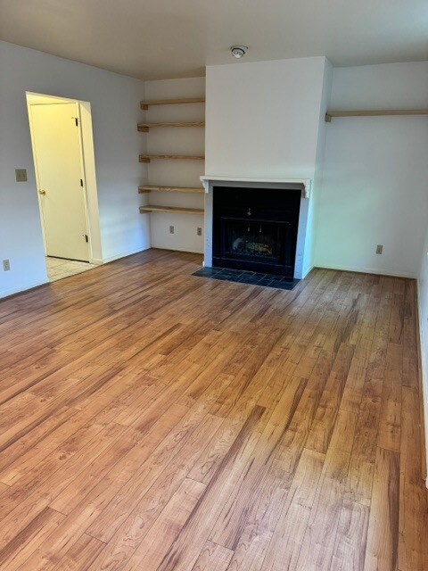 Foto del edificio - 765 Exton Ct