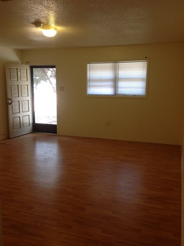 Foto principal - 1000 E Llano Estacado Blvd