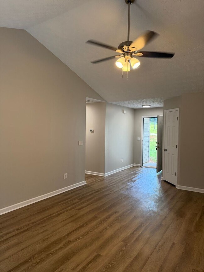 Foto del edificio - 3 Bedroom 2 Bathroom Ranch Home