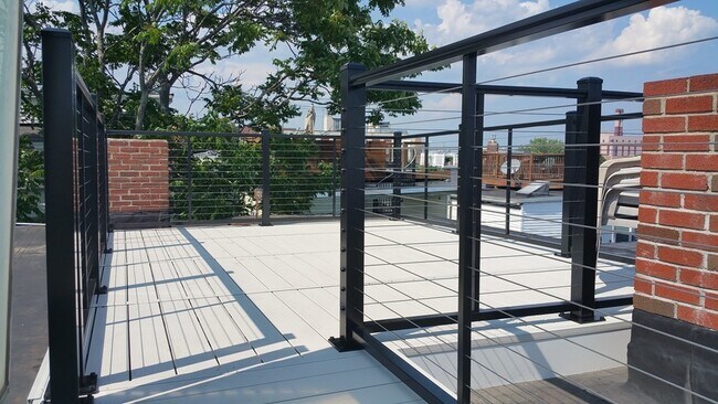 Foto del edificio - 426 E 6th St