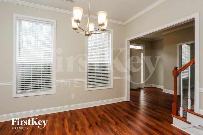 Foto del edificio - 3264 Fruitwood Ln