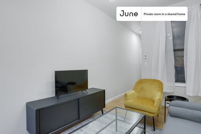 Foto del edificio - Room in Shared 3 bed/1 bath home in Upper West Side