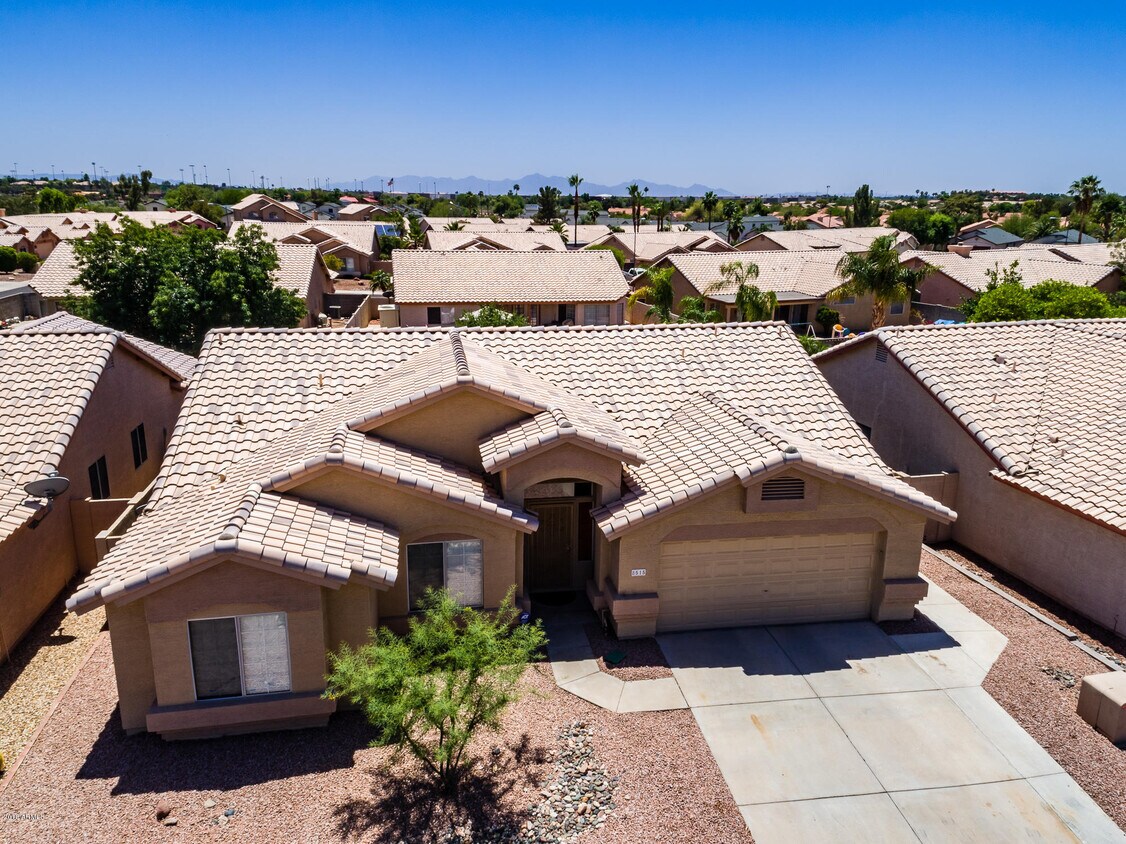 Primary Photo - 8515 W Acapulco Ln