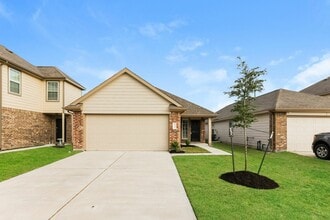 Building Photo - 22395 Dominguez Dr
