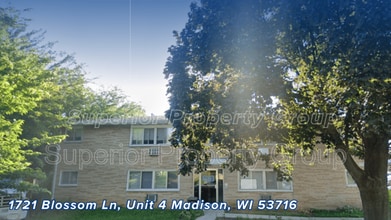 Building Photo - 1721 Blossom Ln