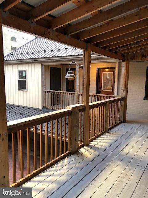 Building Photo - 32 N Conococheague St
