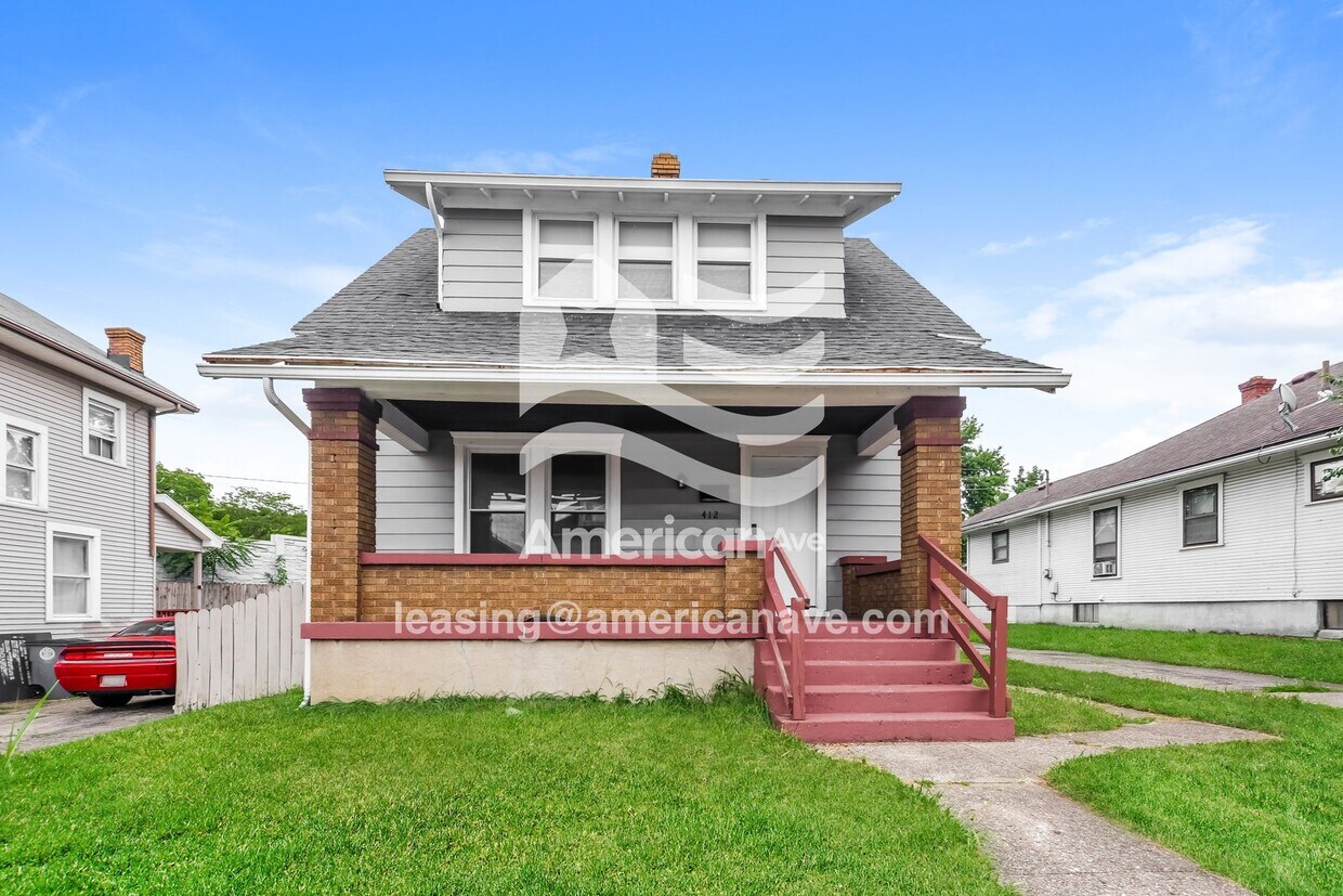 Primary Photo - 412 Kolping Ave