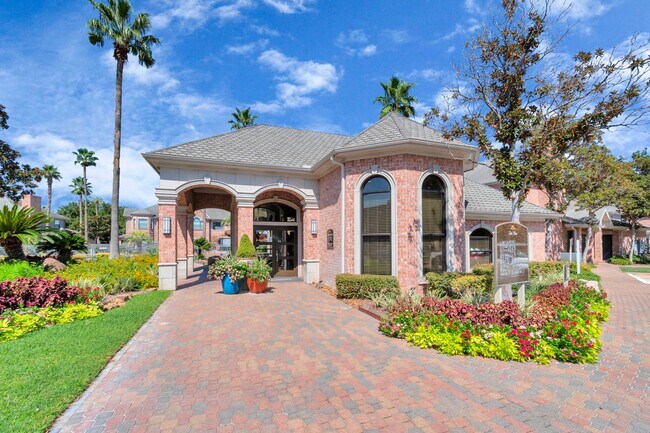 Foto del edificio - 1600 Eldridge Pkwy