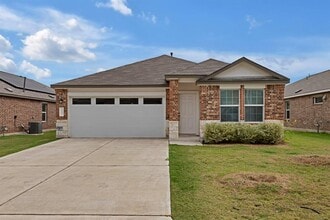 Building Photo - 332 Escondido Cir