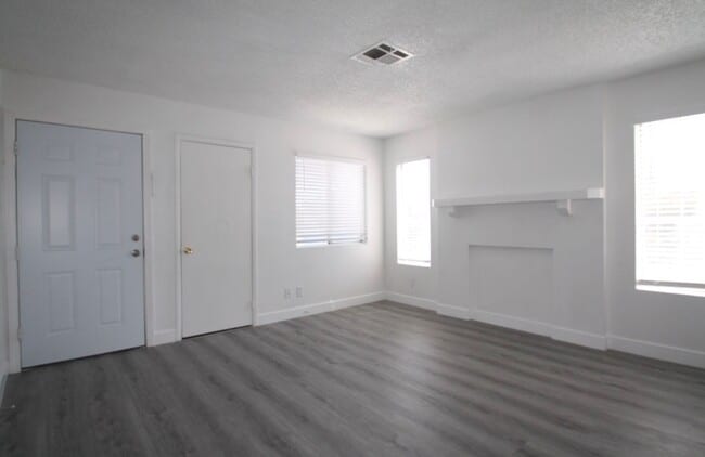 Foto del edificio - 921 Snug Harbor St