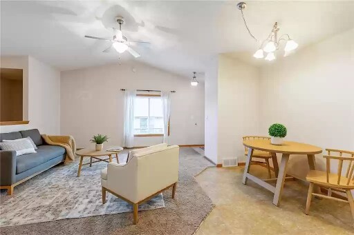 Foto del edificio - 3440 Stoneview Cir SW
