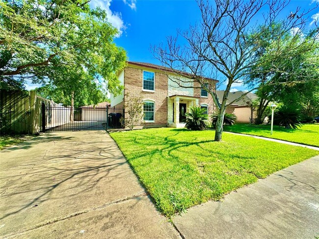 Building Photo - 7914 Oakington Dr