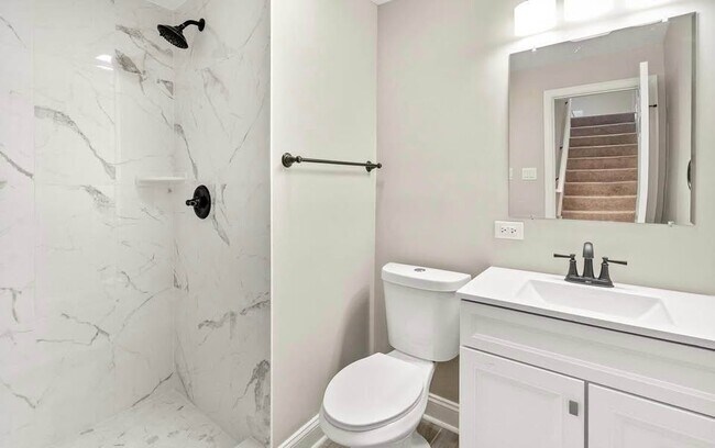 Foto del edificio - ?Newly Renovated Private Basement Suite – ...