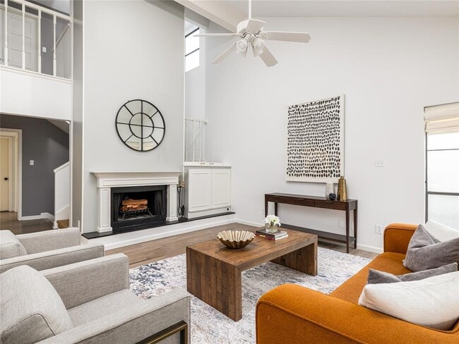 Foto del edificio - 1821 Westlake Dr