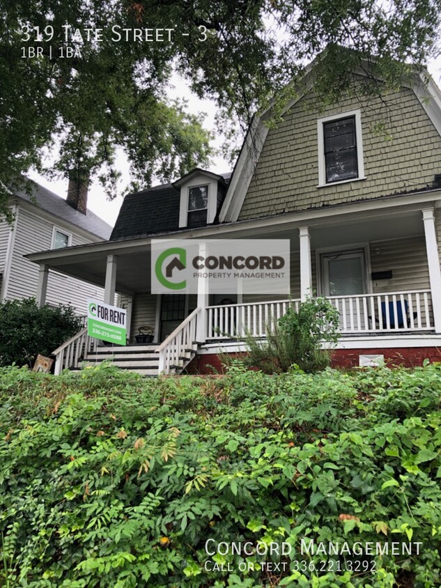 319 Tate St Unit 3, Greensboro, NC 27403 Room for Rent in Greensboro
