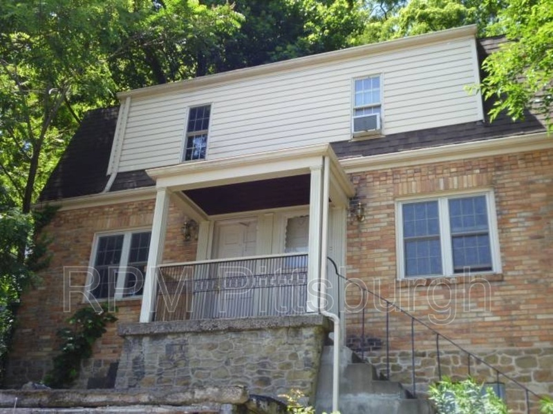 Primary Photo - 1227 Stowe Ave