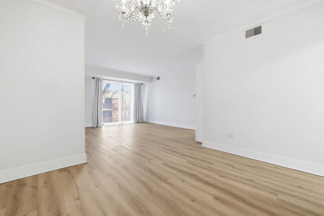 Foto del edificio - 4180 Williamsburg Ct