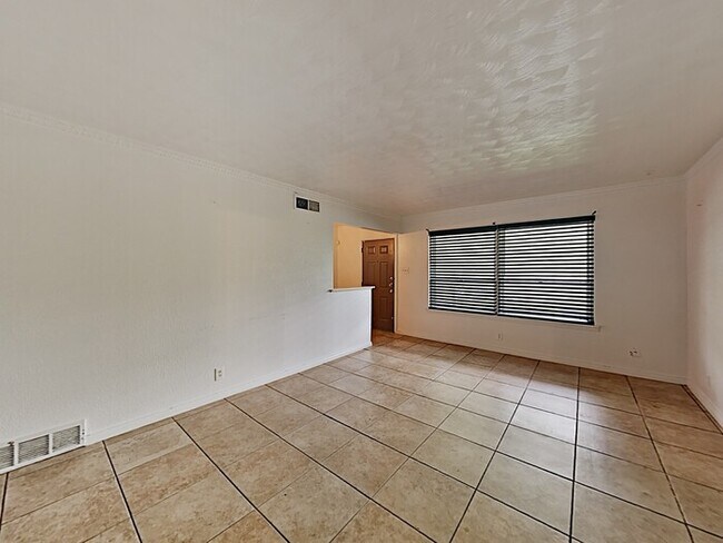 Foto del edificio - No Application Fee* Plus $250 Off First & ...