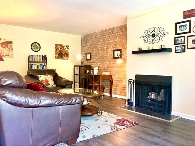 Foto del edificio - 6020 Oakwood Dr